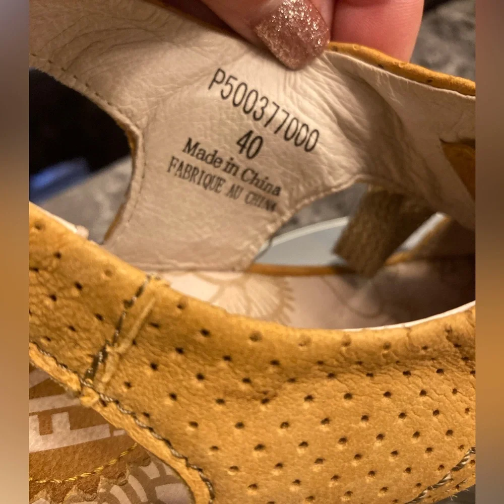 FLY London Chunky Fall Casual Wedge Lace Up Autumn Yellow Slingback Style SZ 9